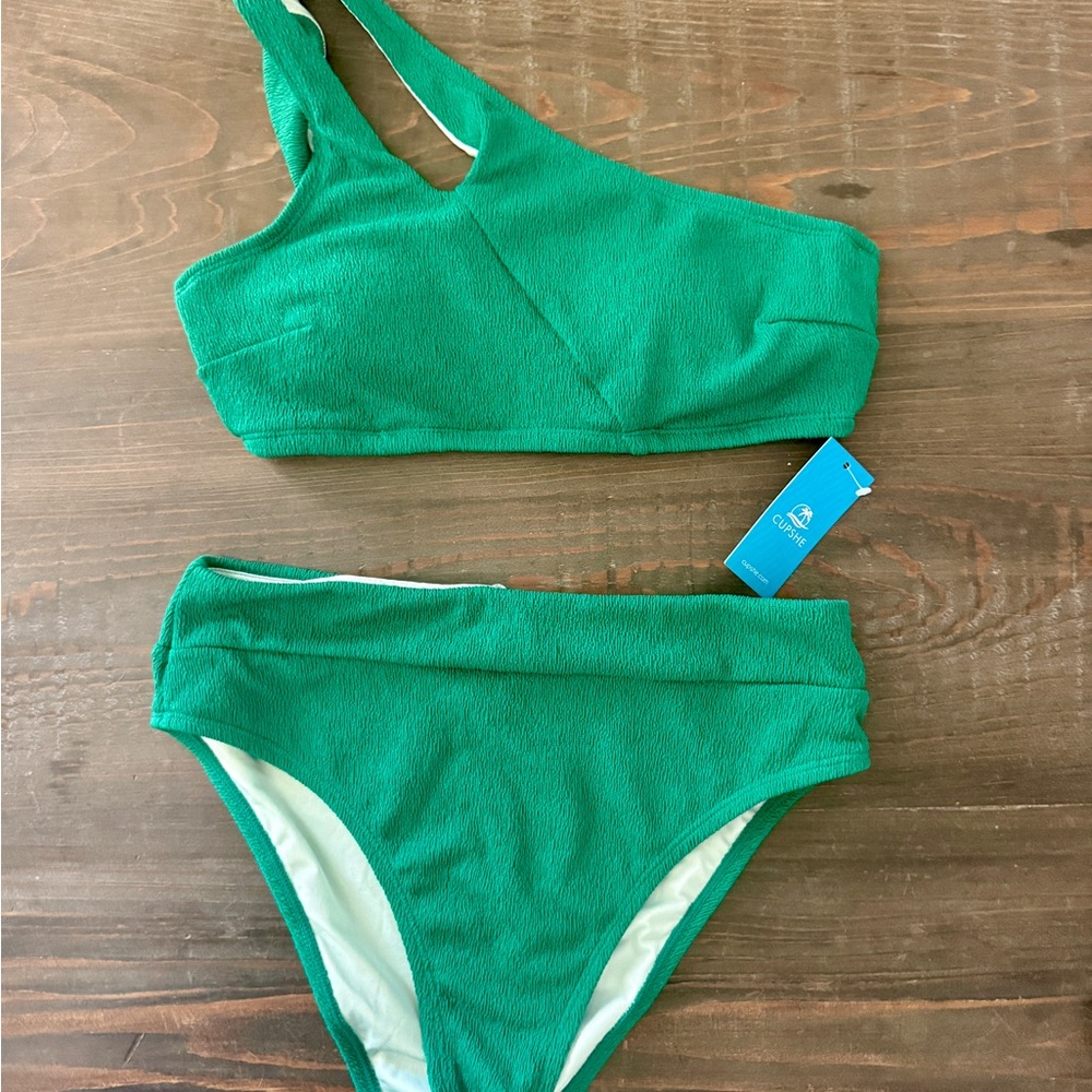 Cupshe Emerald Green Asymmetrical Bikini